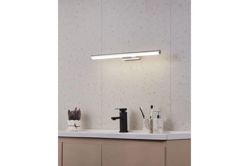 Vegglampe Eglo Vadumi 600 mm - Hvit/Krom - Belysning - Baderomsbelysning