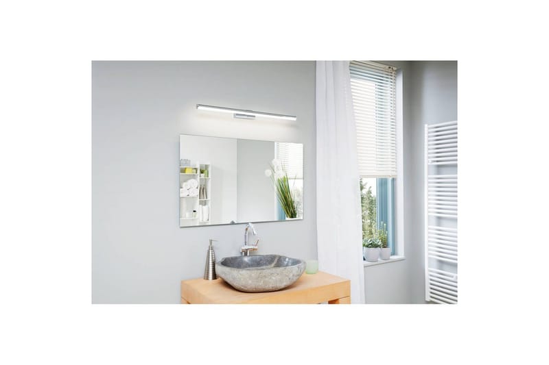Vegglampe Eglo Vadumi 780 mm - Hvit/Krom - Belysning - Baderomsbelysning