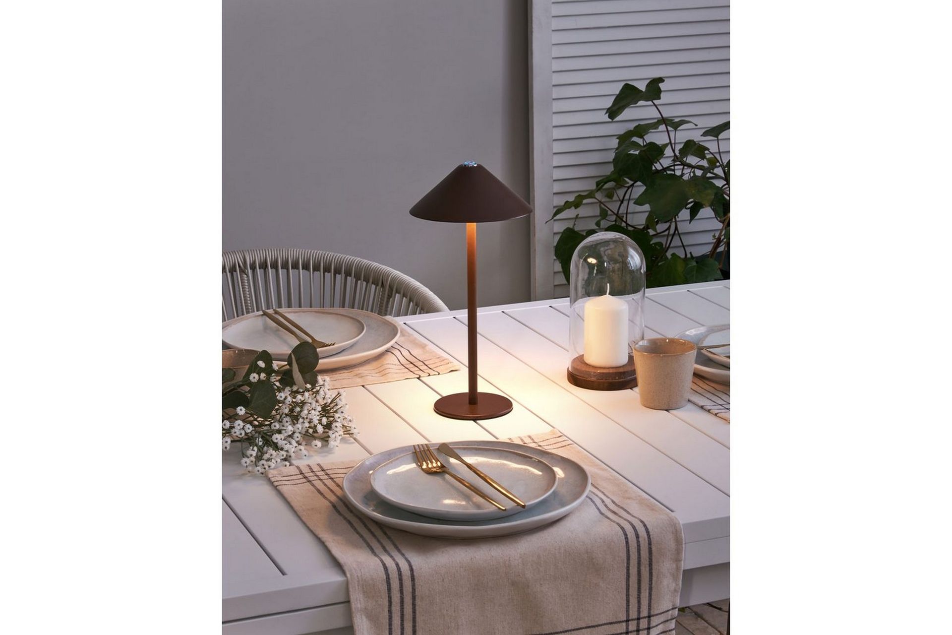 Dorata LED Skrivebordslampe - Brun - Belysning - Innendørsbelysning & Lamper - Bordlampe - Skrivebordslampe