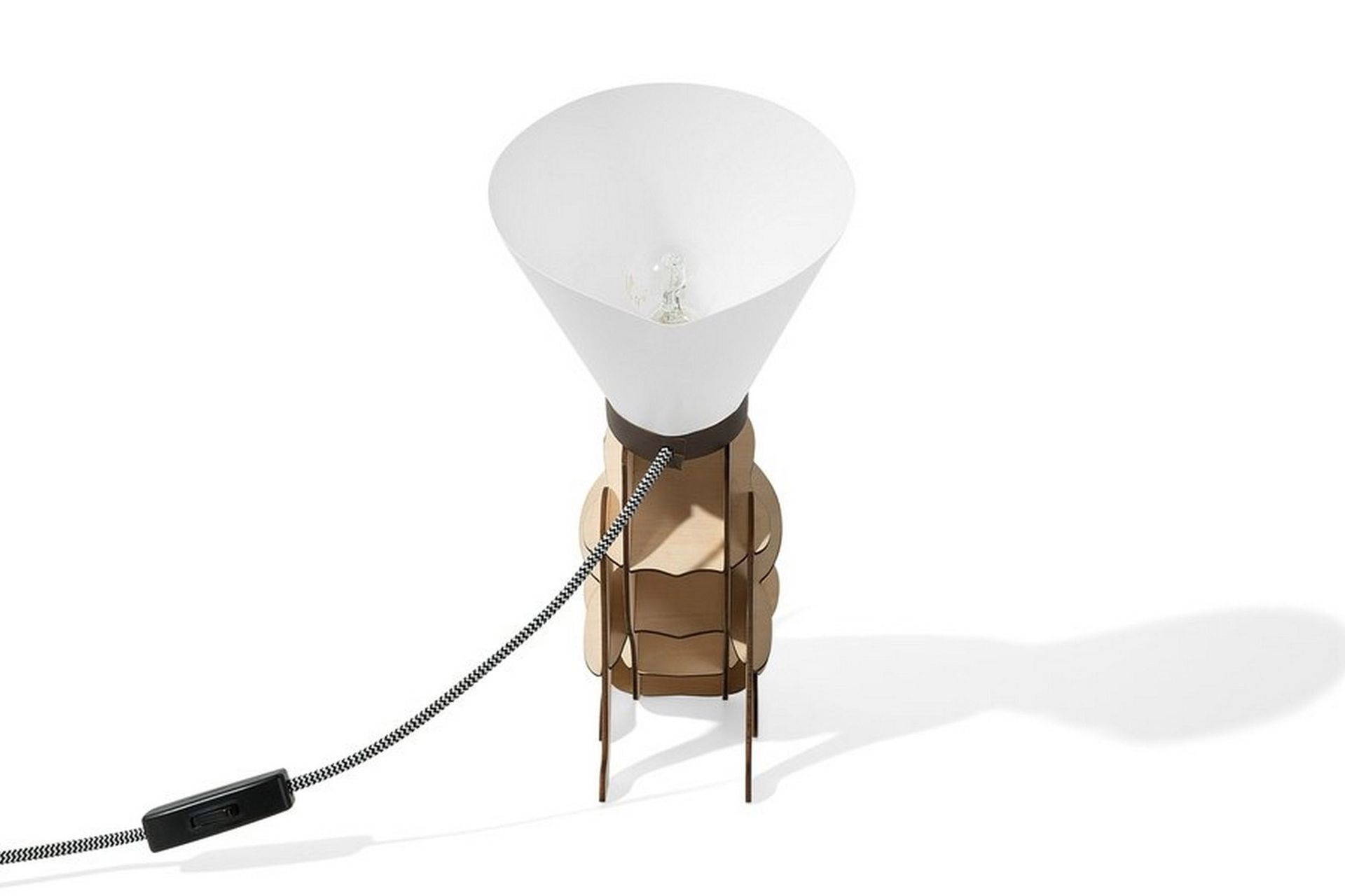 Isna Bordlampe 24 cm - Hvit - Belysning - Innendørsbelysning & Lamper - Bordlampe