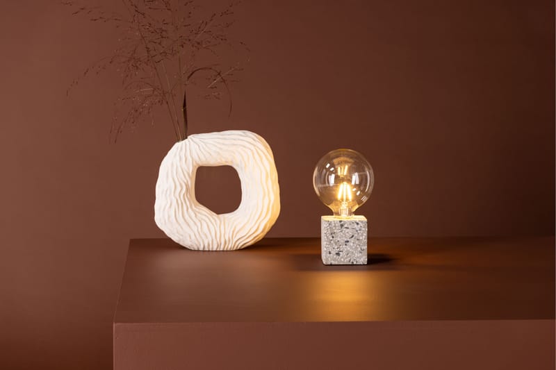 Konika Bordlampe 9 cm - Hvit - Vinduslampe på fot - Soveromslampe - Stuelampe - Nattlampe bord - Vinduslampe - Bordlampe