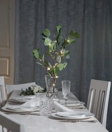 Eucalyptus dekorasjonskvist 30 cm - grønn - Belysning - Innendørsbelysning & Lamper - Dekorasjonsbelysning