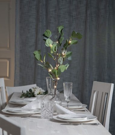 Eucalyptus dekorasjonskvist 30 cm - grønn - Belysning - Innendørsbelysning & Lamper - Dekorasjonsbelysning