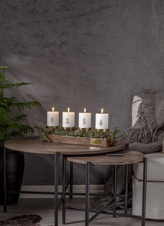 Flamme Advent LED-kubbelys 4-pakning 7,5 cm - hvit med gullsifre - Belysning - Innendørsbelysning & Lamper - Dekorasjonsbelysning