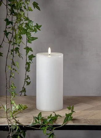 Flamme Flow Big LED-kubbelys 22,5 cm - hvit - Belysning - Innendørsbelysning & Lamper - Dekorasjonsbelysning