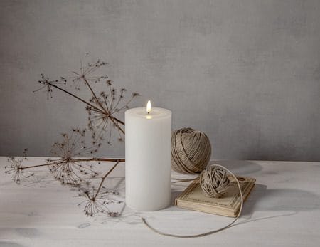 Flamme Flow Big LED-kubbelys 22,5 cm - hvit - Belysning - Innendørsbelysning & Lamper - Dekorasjonsbelysning