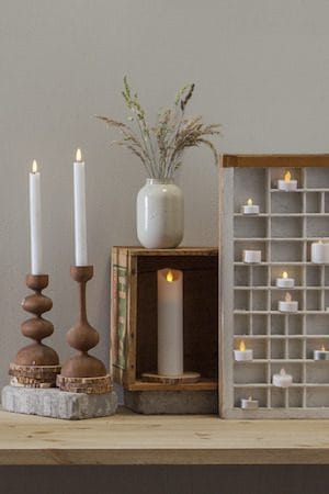 Flamme Rustic LED-antikklys, 2-pakning, 25 cm - hvit - Belysning - Innendørsbelysning & Lamper - Dekorasjonsbelysning