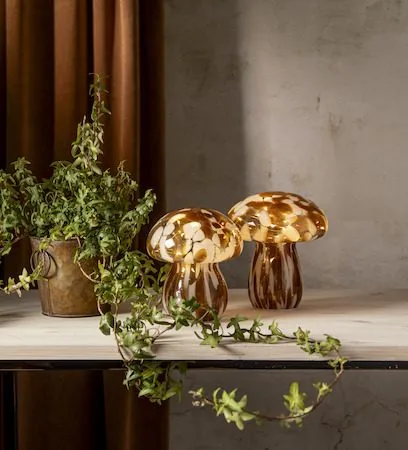 Funghi Glassdekorasjon 13 cm - brun/hvit - Belysning - Innendørsbelysning & Lamper - Dekorasjonsbelysning