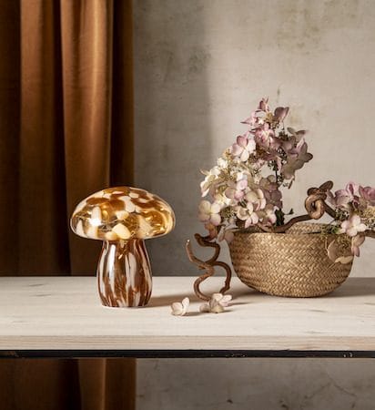 Funghi glassdekorasjon 15 cm - Brun/hvit - Belysning - Innendørsbelysning & Lamper - Dekorasjonsbelysning
