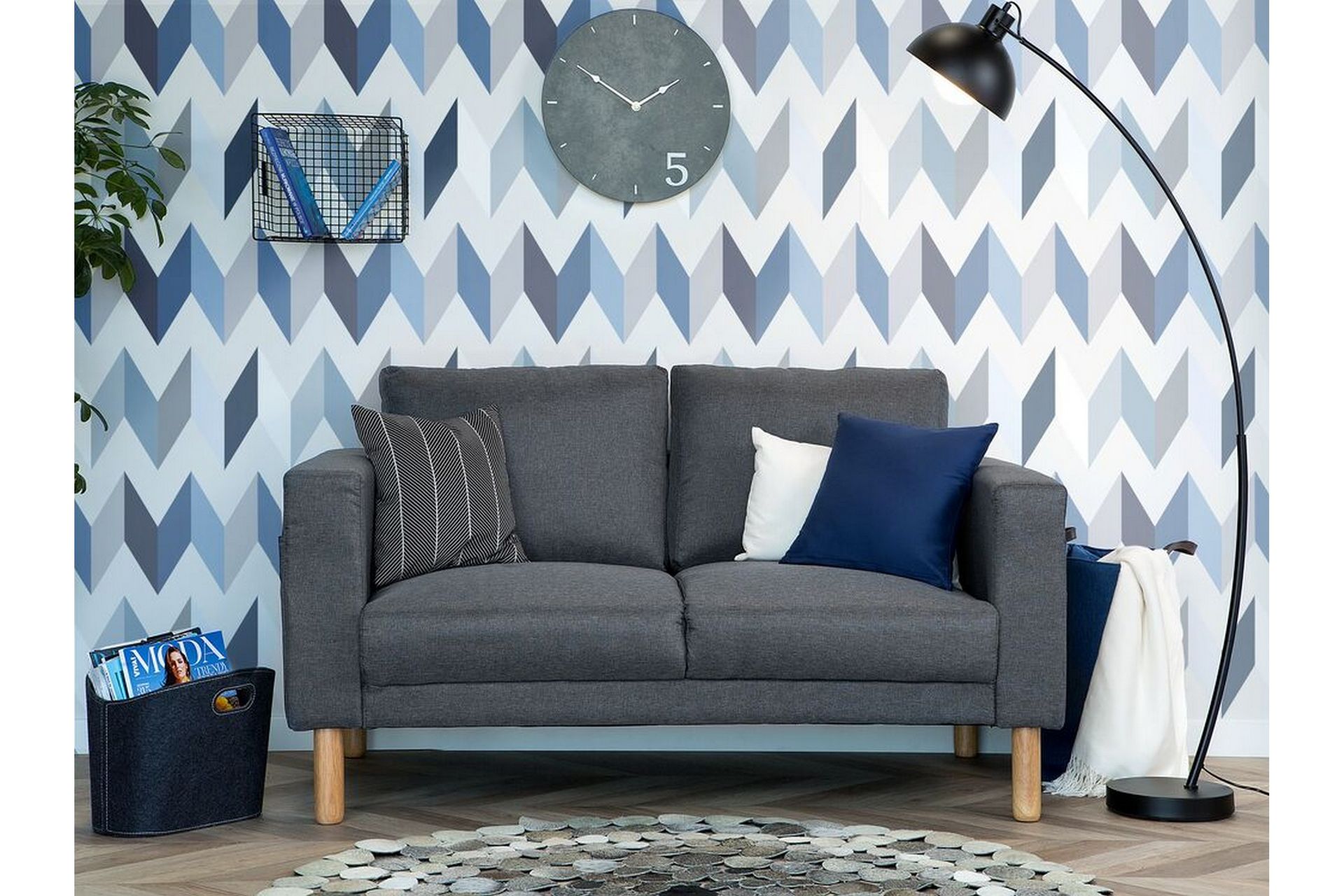 Dintel Gulvlampe 155 cm - Svart - Belysning - Innendørsbelysning & Lamper - Gulvlampe