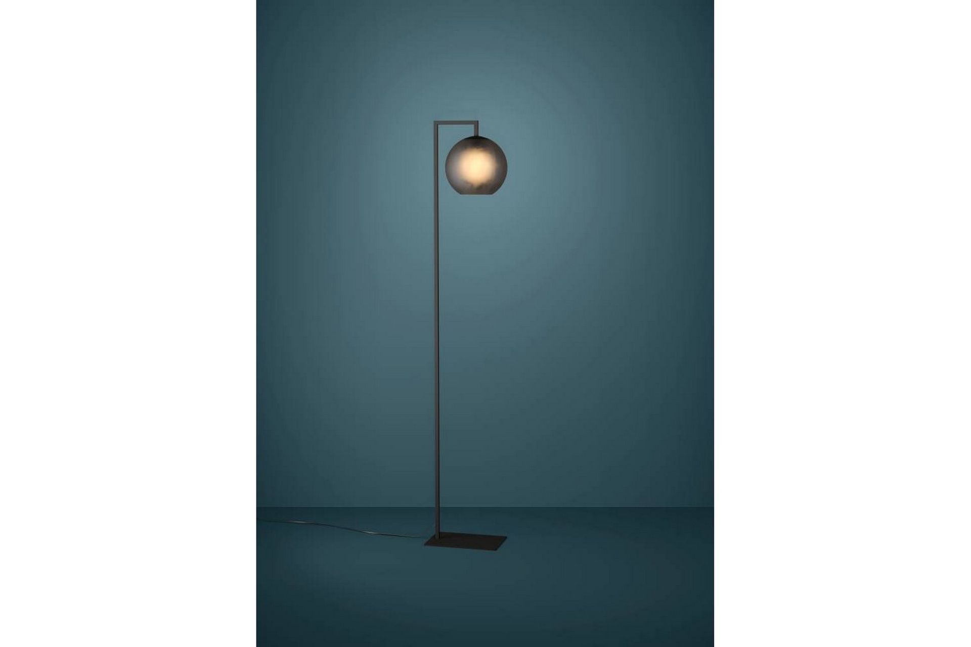 Gulvlampe Eglo Arangona Svart/Grå - Belysning - Innendørsbelysning & Lamper - Soveromslampe