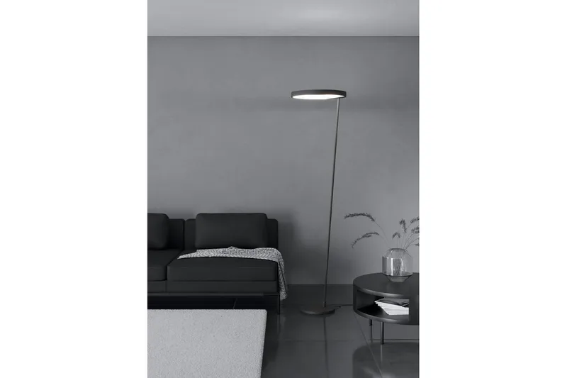 Gulvlampe Eglo Caredara Svart - Belysning - Innendørsbelysning & Lamper - Soveromslampe