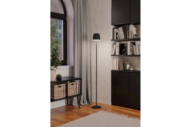Gulvlampe Eglo Mannera-L Svart/Stål - Svart/Stål - Belysning - Innendørsbelysning & Lamper - Soveromslampe