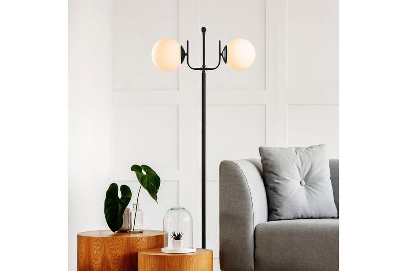 Gulvlampe Gevir Svart - Svart - Belysning - Innendørsbelysning & Lamper - Soveromslampe