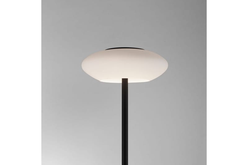 Gulvlampe Q-Etienne - 35x152x35 cm - Belysning - Innendørsbelysning & Lamper - Soveromslampe