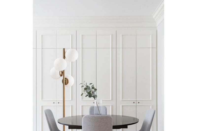 Gulvlampe Rysta Gull - Gull - Belysning - Innendørsbelysning & Lamper - Soveromslampe