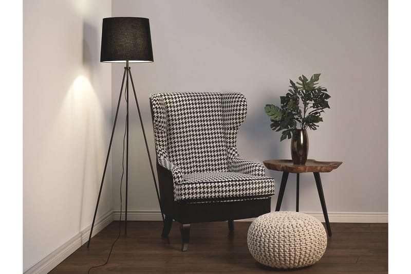 Sambra Gulvlampe 149 cm - Svart - Belysning - Innendørsbelysning & Lamper - Gulvlampe