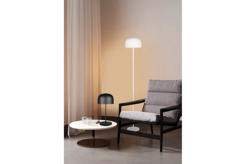 Gulvlampe TRIO Jeff Matt svart - Matt svart - Belysning - Innendørsbelysning & Lamper - Soveromslampe
