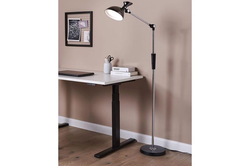 Medro Gulvlampe 169 cm - Sølv - Belysning - Innendørsbelysning & Lamper - Soveromslampe