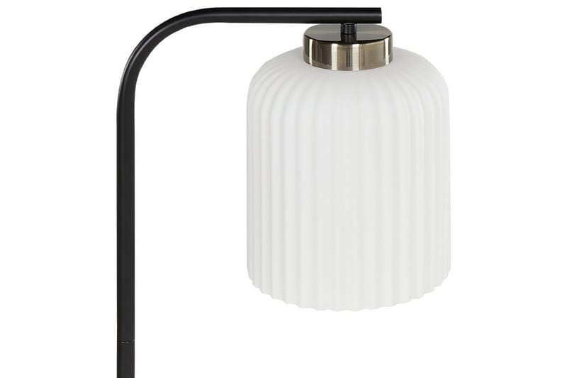 Skyrla Gulvlampe 150 cm - Svart/Hvit - Belysning - Innendørsbelysning & Lamper - Soveromslampe