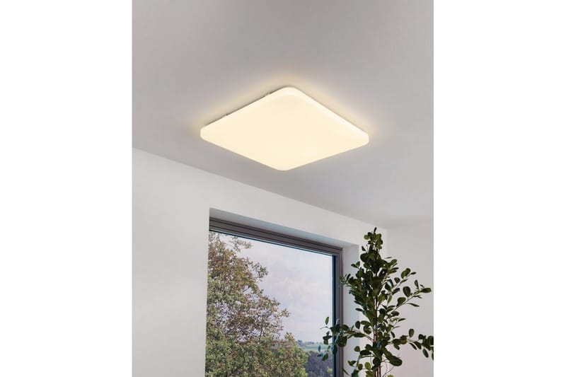 Vegg-/Taklampe Eglo Frania Kvadrat 530x530 mm - Hvit - Belysning - Innendørsbelysning & Lamper - Soveromslampe - Taklampa sovrum