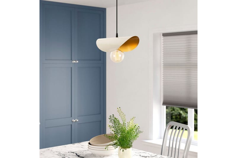 Lysekrone Sugana Kurvet Hvit / Gull - Hvit / Gull - Belysning - Innendørsbelysning & Lamper - Taklampe - Pendellamper & Hengelamper