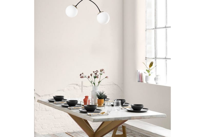 Lysekrone Yenda Hvit / Svart - Svart/Hvit - Belysning - Innendørsbelysning & Lamper - Taklampe - Pendellamper & Hengelamper