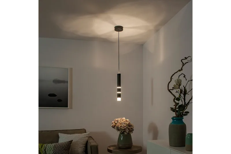 Pendellampe Pure Vega - 12x120x12 cm, Svart - Belysning - Innendørsbelysning & Lamper - Taklampe - Pendellamper & Hengelamper