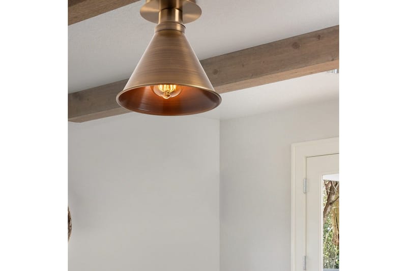 Taklampe Adrim Kobber Trekant Én Sokkel - Kobber - Belysning - Innendørsbelysning & Lamper - Taklampe - Pendellamper & Hengelamper