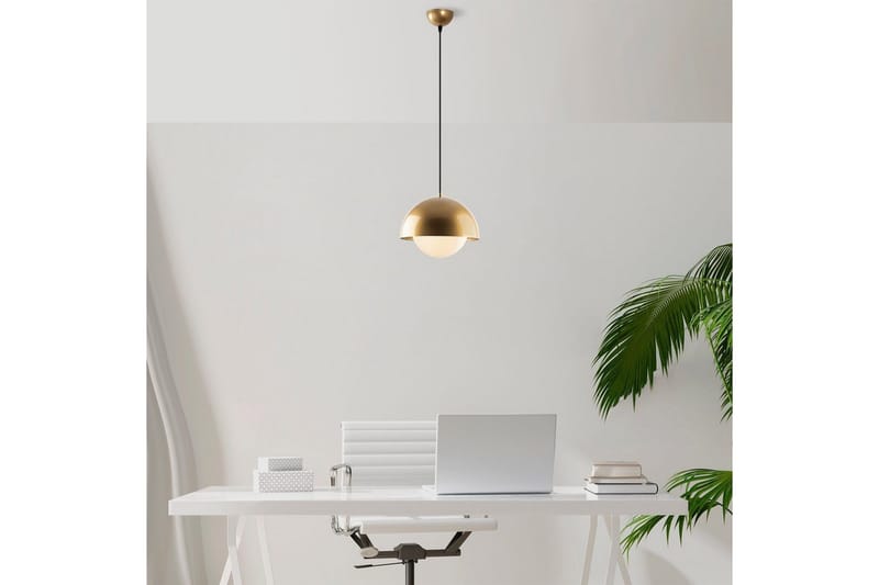 Taklampe Jarnel Gull - Gull - Belysning - Innendørsbelysning & Lamper - Taklampe - Pendellamper & Hengelamper