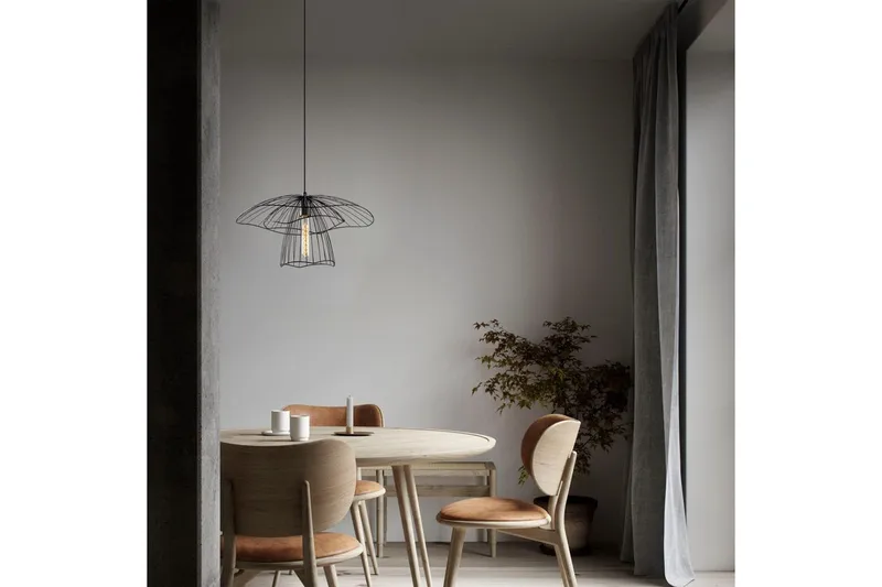 Taklampe Majrula Blomst Svart - Svart - Belysning - Innendørsbelysning & Lamper - Taklampe - Pendellamper & Hengelamper