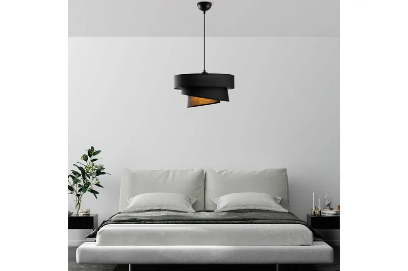 Taklampe Miwako Svart - Svart - Belysning - Innendørsbelysning & Lamper - Taklampe - Pendellamper & Hengelamper