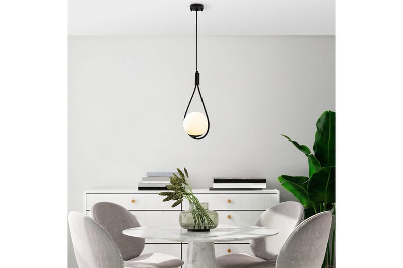 Taklampe Rate 8 svart - Svart - Belysning - Innendørsbelysning & Lamper - Taklampe - Pendellamper & Hengelamper