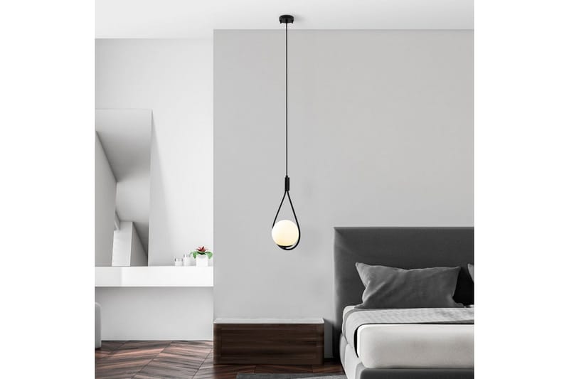 Taklampe Rate 8 svart - Svart - Belysning - Innendørsbelysning & Lamper - Taklampe - Pendellamper & Hengelamper