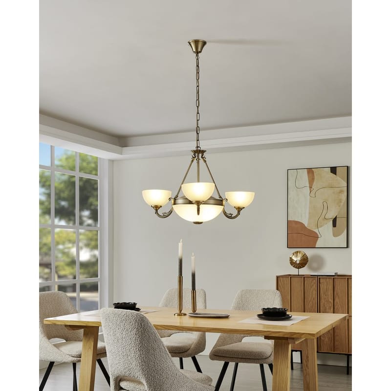 Taklampe Savoy med 3 lamper - 74 cm - Belysning - Innendørsbelysning & Lamper - Taklampe - Pendellamper & Hengelamper