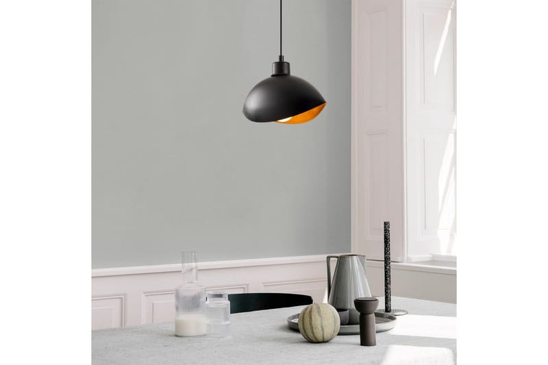 Taklampe Sugana Aesthetics Svart - Svart - Belysning - Innendørsbelysning & Lamper - Taklampe - Pendellamper & Hengelamper