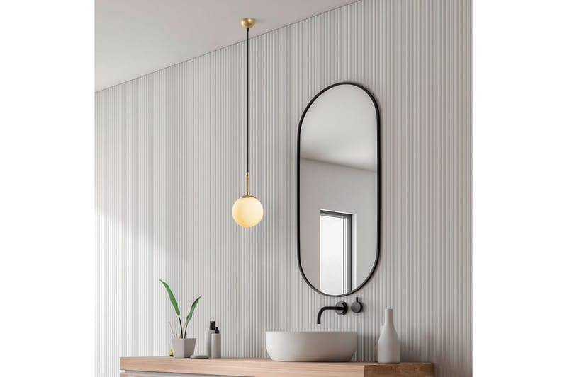 Taklampe Ulwen Gull - Gull - Belysning - Innendørsbelysning & Lamper - Taklampe - Pendellamper & Hengelamper