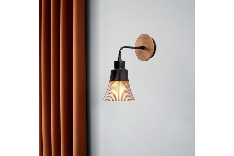 Vegg lampe Vellor Svart - Svart - Belysning - Innendørsbelysning & Lamper - Soveromslampe