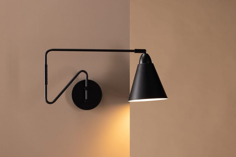 Amicola vegglampe 24 cm - Svart - Belysning - Innendørsbelysning & Lamper - Vegglampe