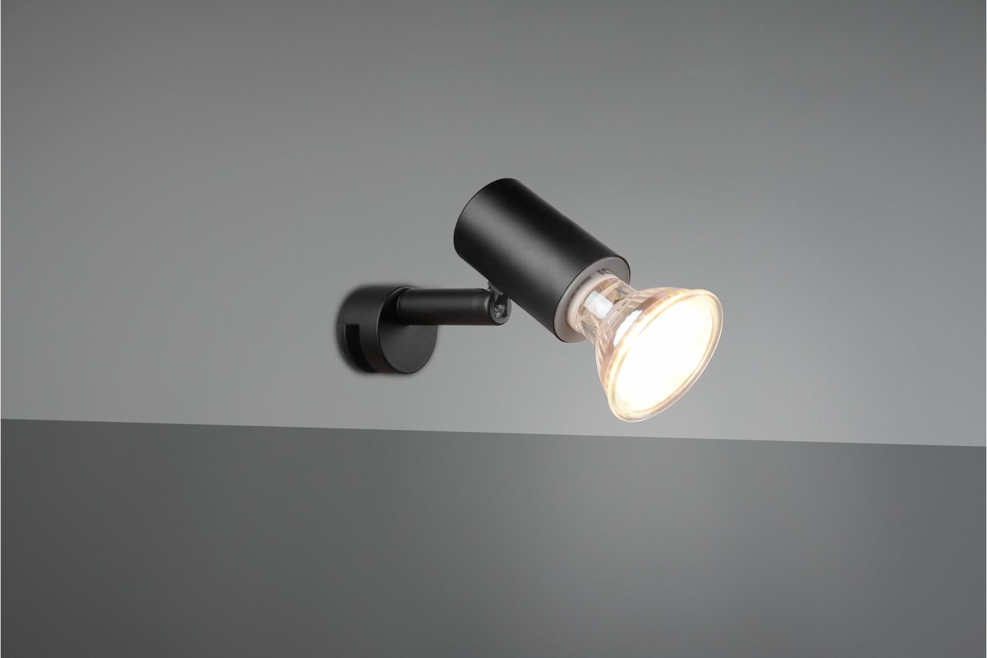 Trio Lighting Lorenzo H2O vegglampe 1L GU10 matt svart -