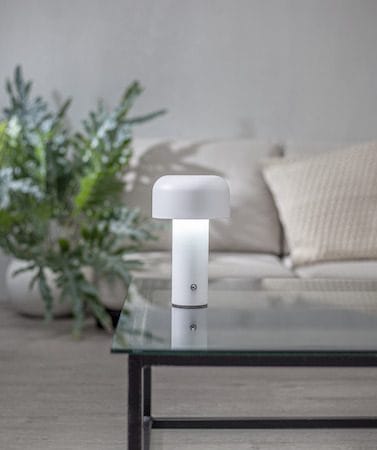 Bobby bordlampe 12,5 cm - hvit - Belysning - Innendørsbelysning & Lamper - Vinduslampe - Vinduslampe på fot