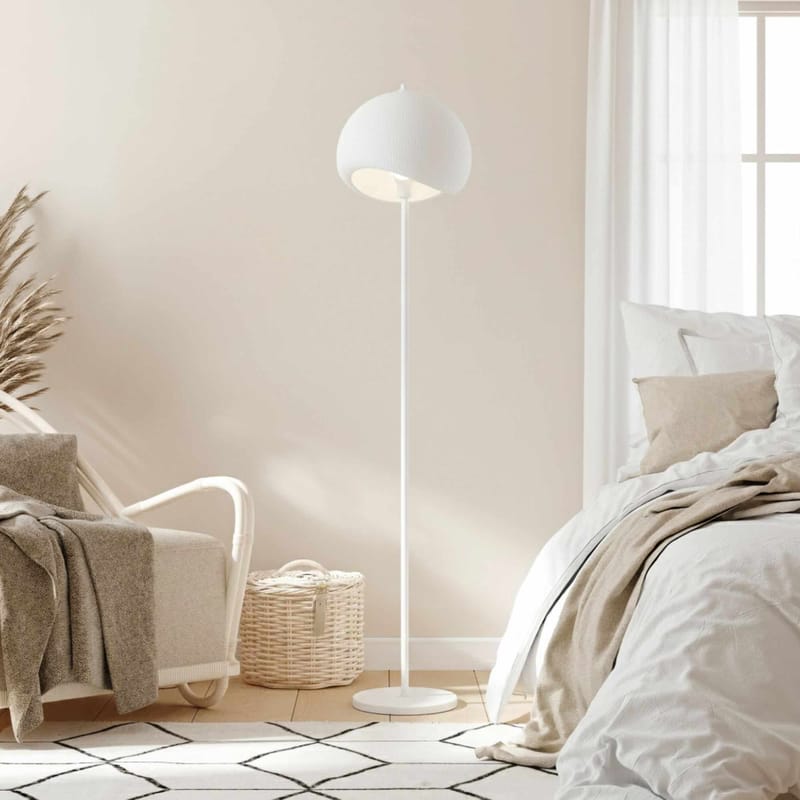 Vyrel gulvlampe 34 cm - Hvit - Belysning - Innendørsbelysning & Lamper - Soveromslampe