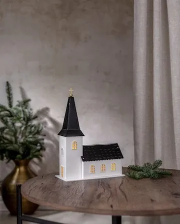 Churchill innendørsdekorasjon kirke 25,5 cm - hvit og svart - Belysning - Julebelysning - Øvrig julebelysning