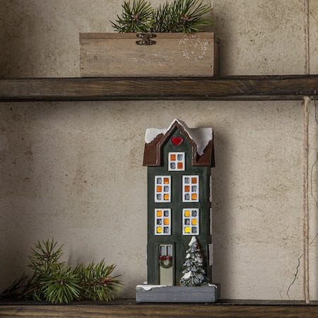 Hus innendørsdekorasjon med julebelysning 25 cm - grønn - Belysning - Julebelysning - Øvrig julebelysning