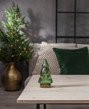 Verde juledekorasjon i glass 19,5 cm - transparent mørkegrønn med gullfarget sokkel - Belysning - Julebelysning - Øvrig julebelysning