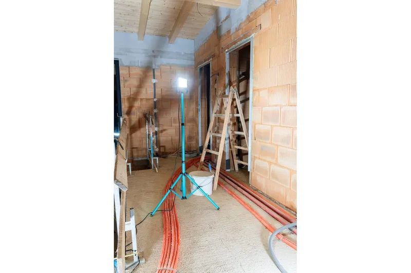 Arbeidsbelysning Eglo LED-Stativstrålkaster 52W - Belysning - Innendørsbelysning & Lamper - Bordlampe - Skrivebordslampe