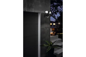 Veggstrålkaster Utendørs Eglo Pagino med Sensor og 2 Lamper - Svart - Belysning - Lyspærer & lyskilder - LED-belysning - LED-spotlight