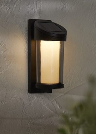 Alippa solcellevegglykt 8,5 cm - svart med røykfarget glass - Belysning - Utebelysning - Solcelle utelys & solcellelamper