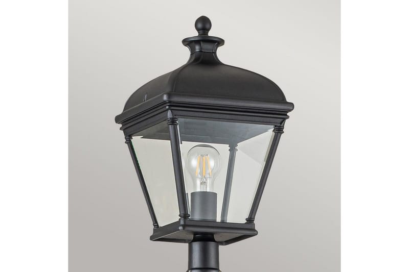 Bayview Elstead Lighting Utelampe - Belysning - Utebelysning - Stolpelykt & portlykt