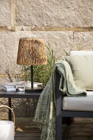 Cesta Solcellelampe 48 cm - brun-svart - Belysning - Utebelysning - Solcelle utelys & solcellelamper